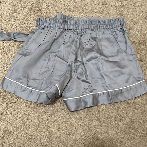 Ettitude Women's L Sateen Pajama Shorts Fog Gray Contemporary Minimalist New - Picture 4 of 10